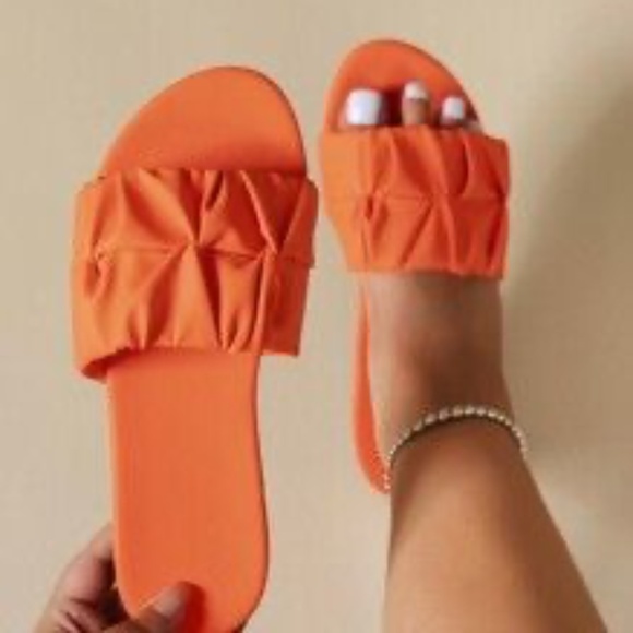 Women 2024 Summer Fashion Woven Flat Sandals, Round Toe Slip-On Slippers - Picture 1 of 4
